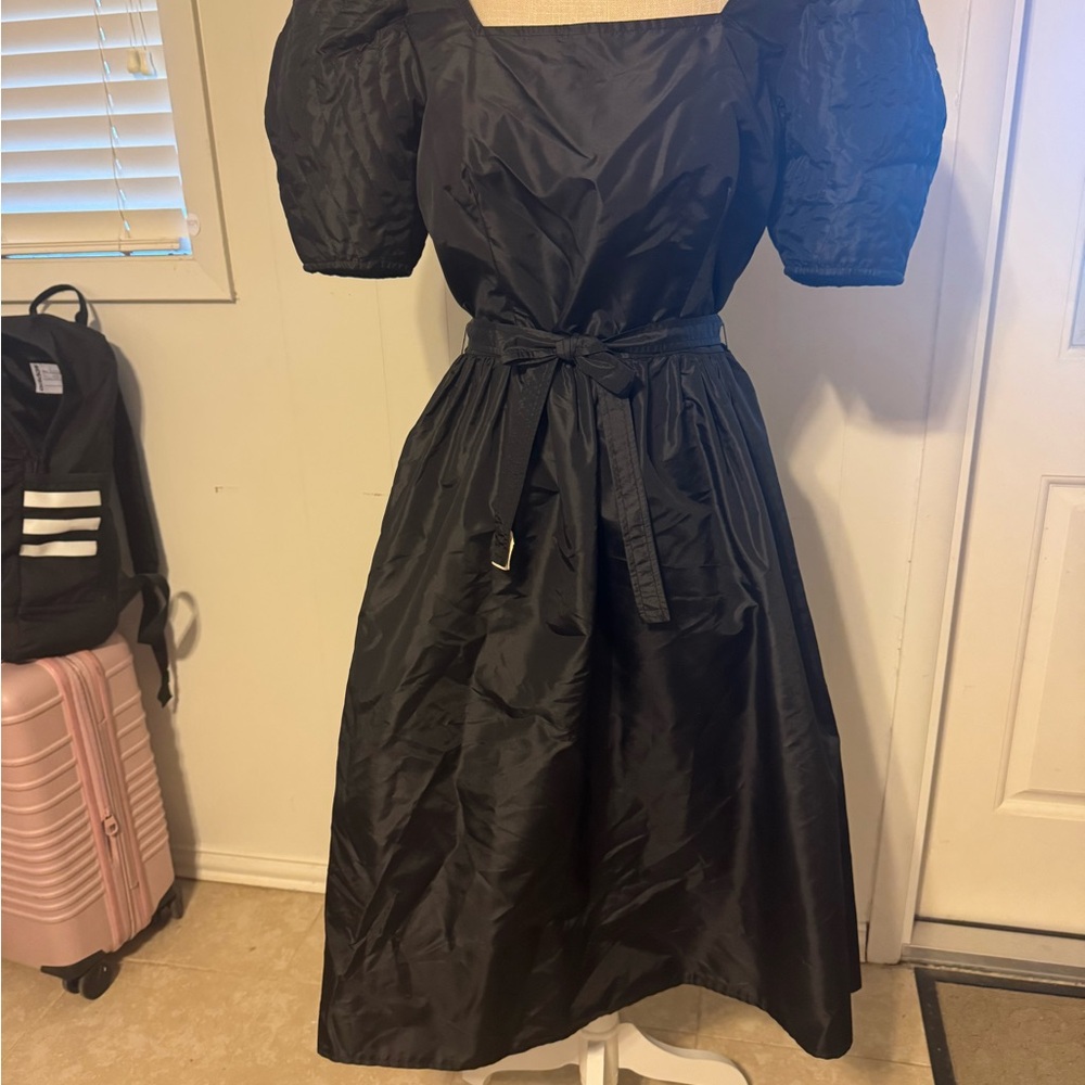 Victor Costa Black Quilted Puff Sleeve Dress